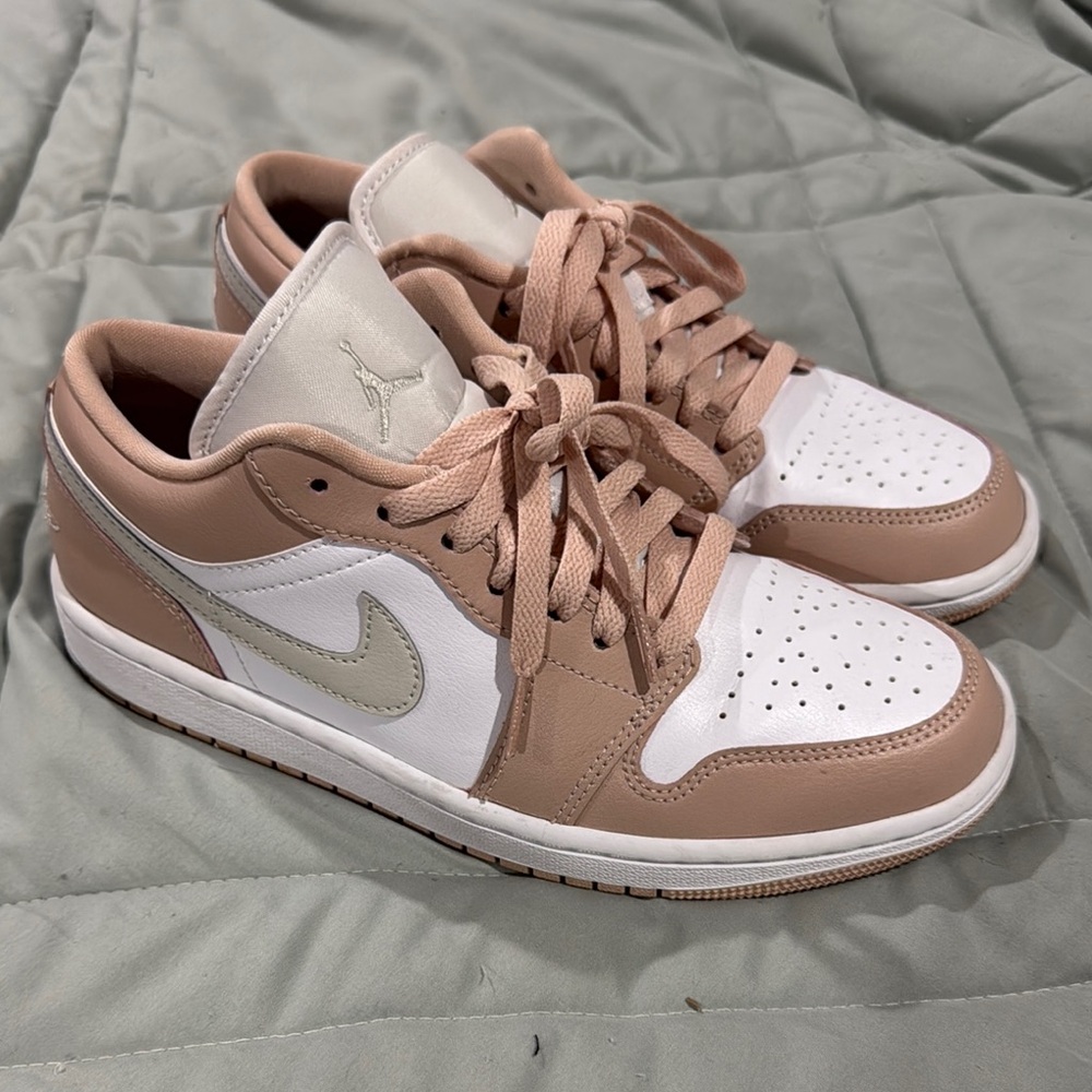 COPY - Jordan Women's Sneakers - White and light pink